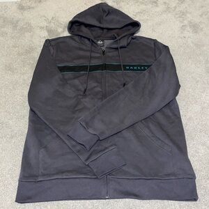 Oakley Men’s Zip Hoodie, Medium